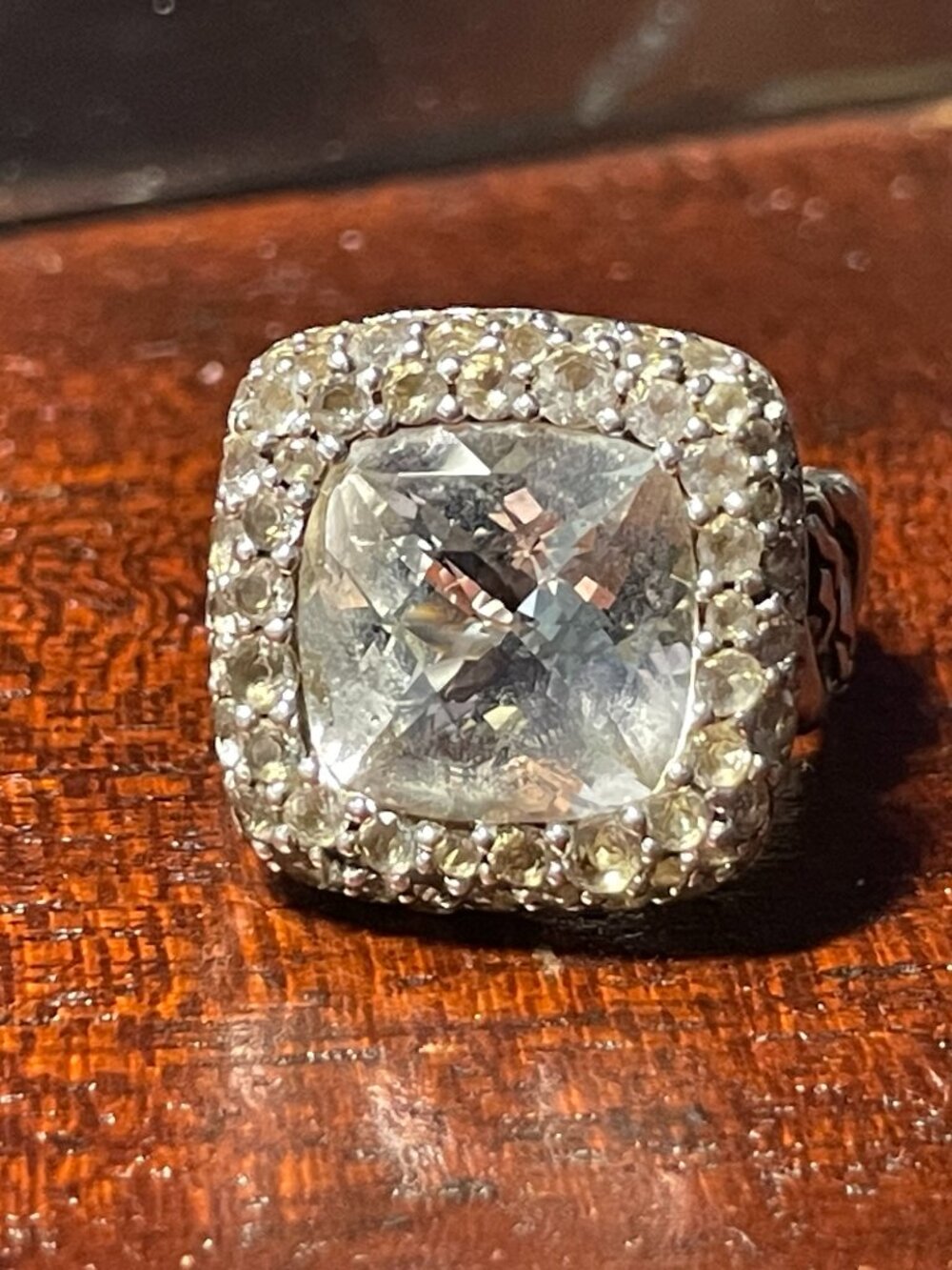 JOHN HARDY WHITE TOPAZ RING 7